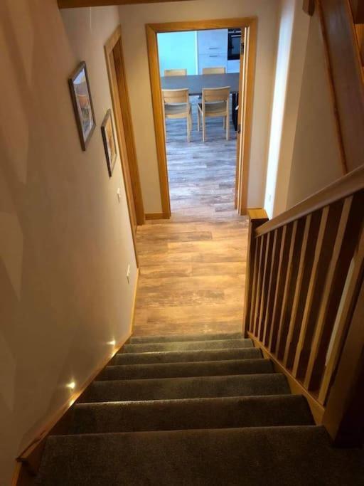 Aurora - Self Catering, Kirkwall, Quiet Location With Luxury Hot Tub Holiday home