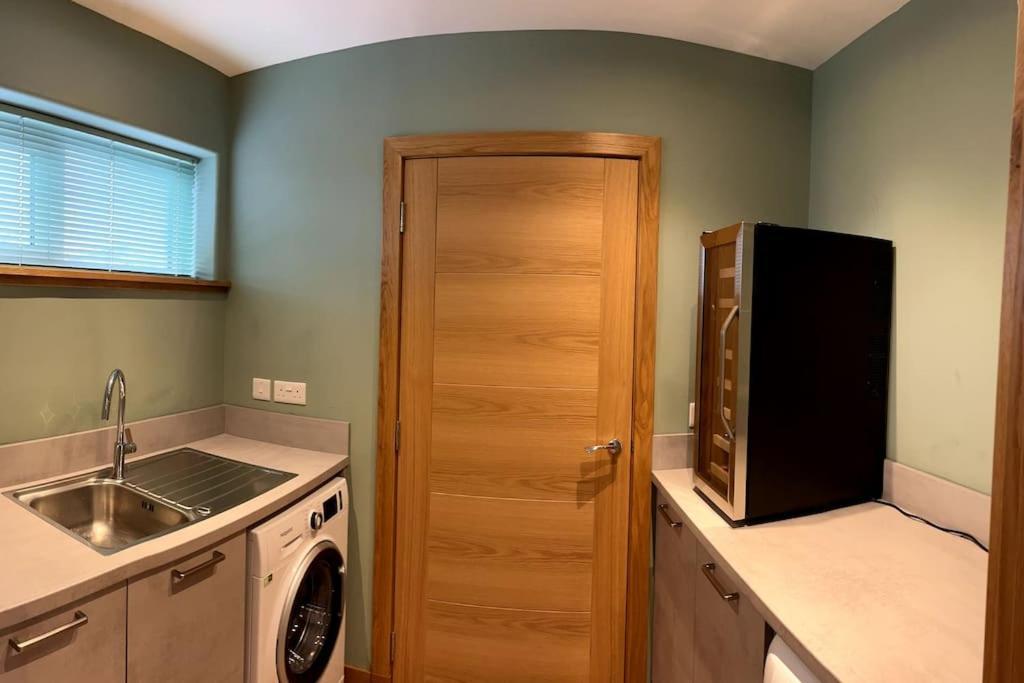 Holiday home Aurora - Self Catering, Kirkwall, Quiet Location With Luxury Hot Tub Orkney